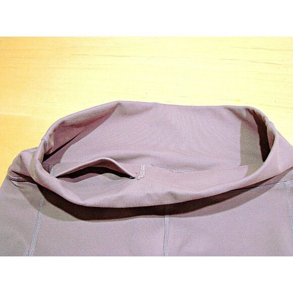 Fabletics Mauve Mila Pocket High Waisted Capri Mesh Side Leggings Size Small - Picture 3 of 9